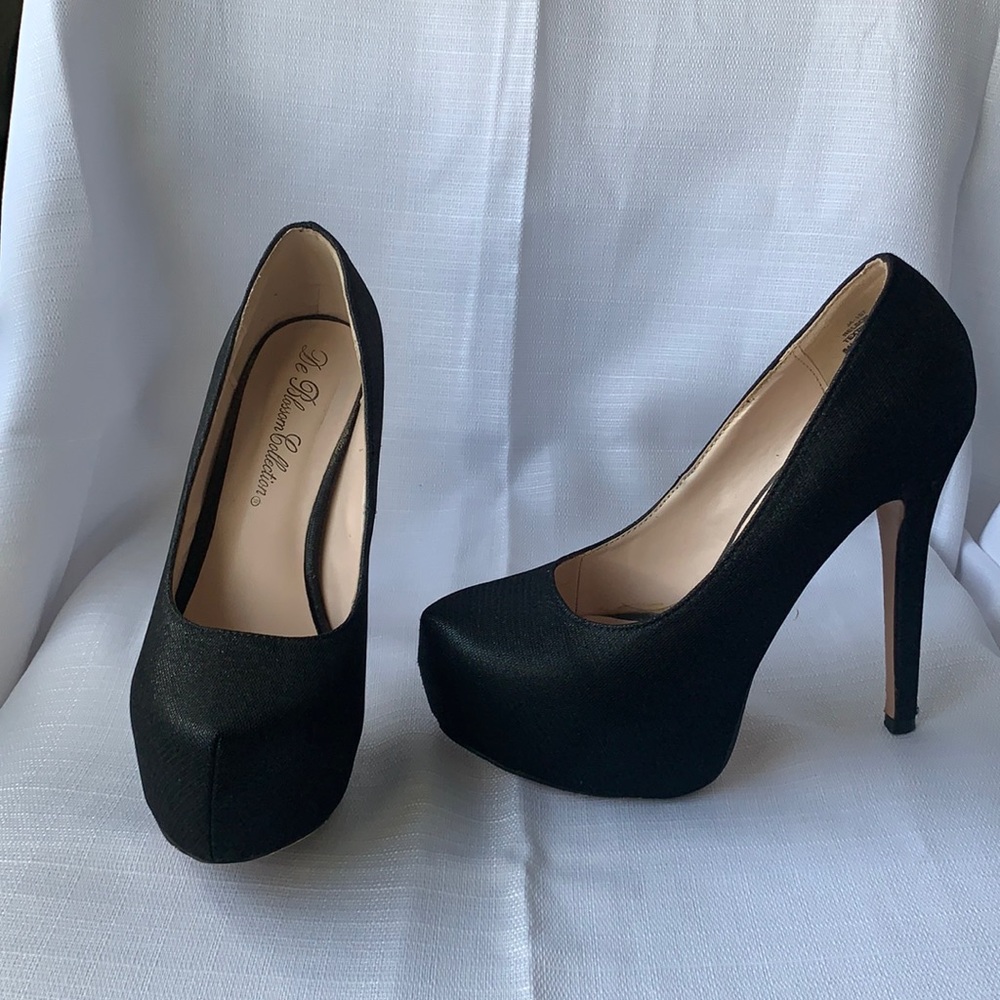 Black De Blossom Collection Heels